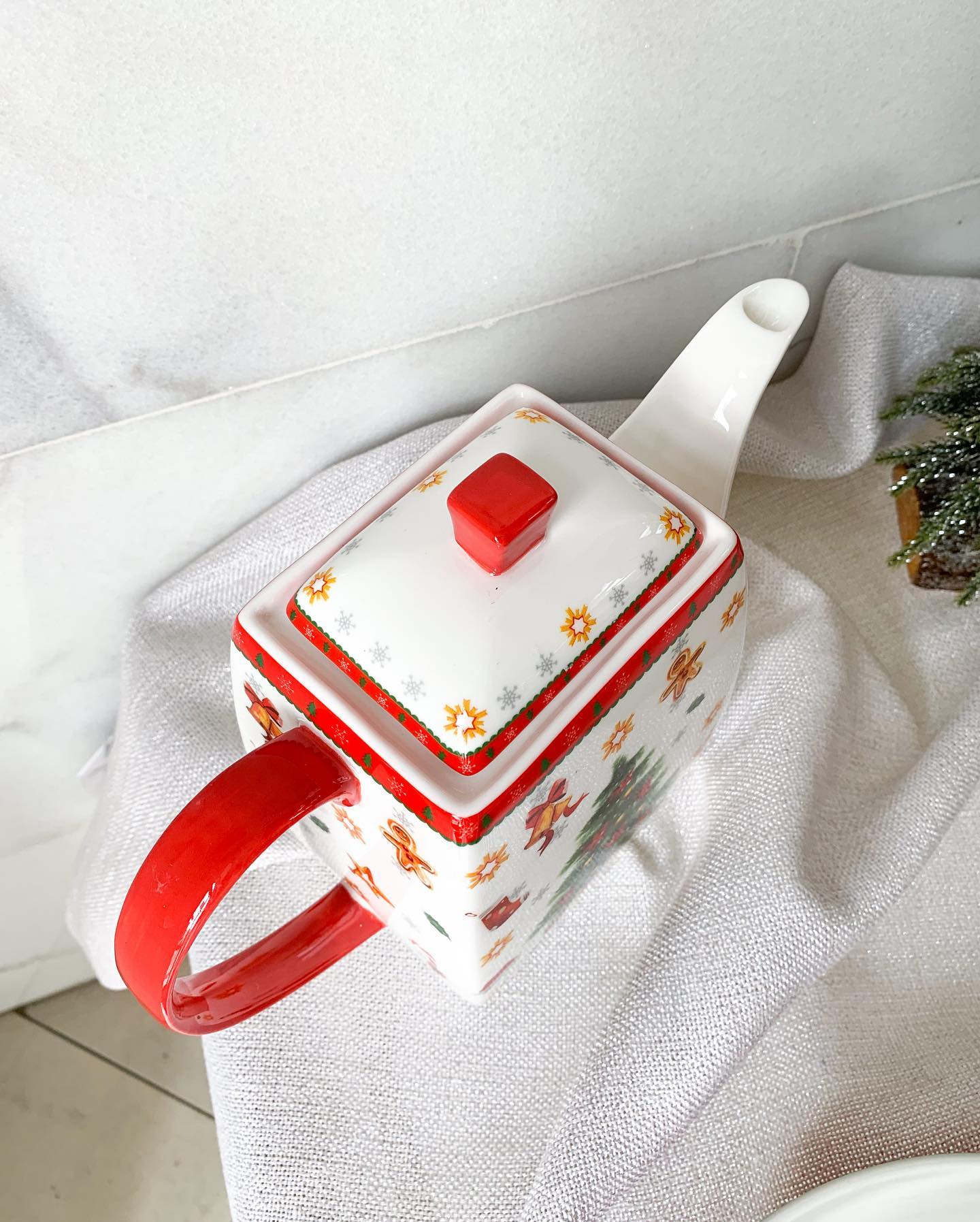 Conjunto de Porcelana Natalino com 5 Peças