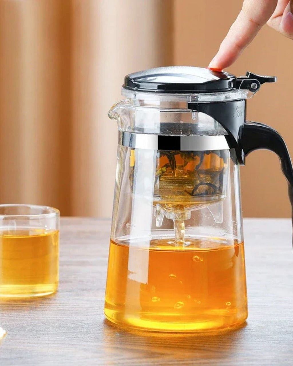 Chaleira em Vidro Resistente ao Calor com Infusor para Chá
