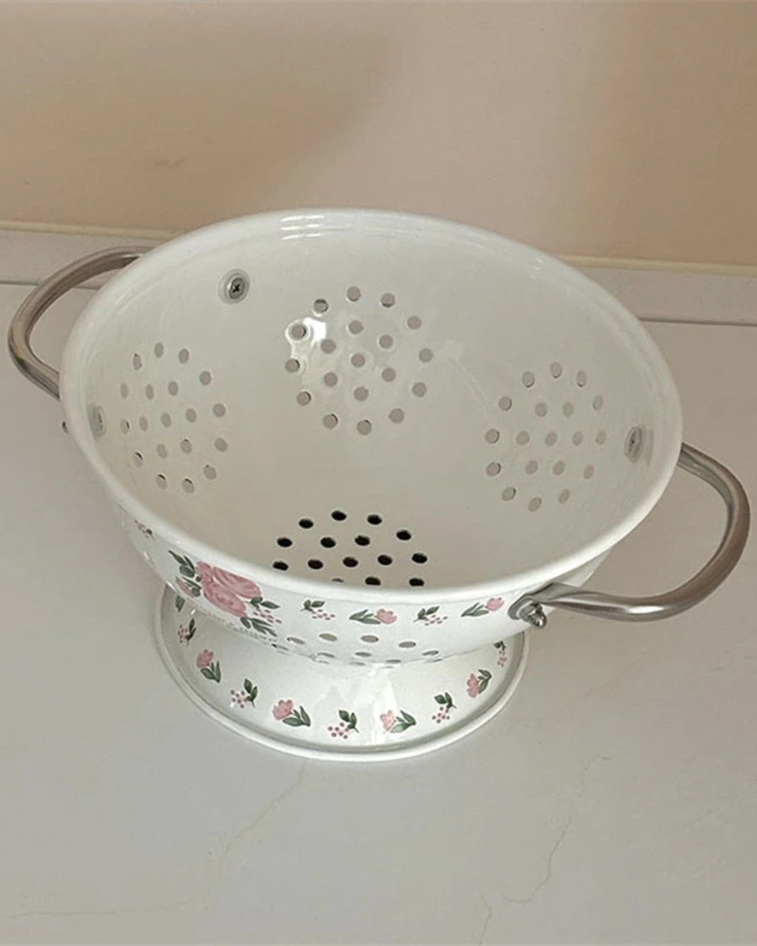 Cesta de Frutas Esmaltada Vintage Rosa Decoração e Armazenamento Elegante