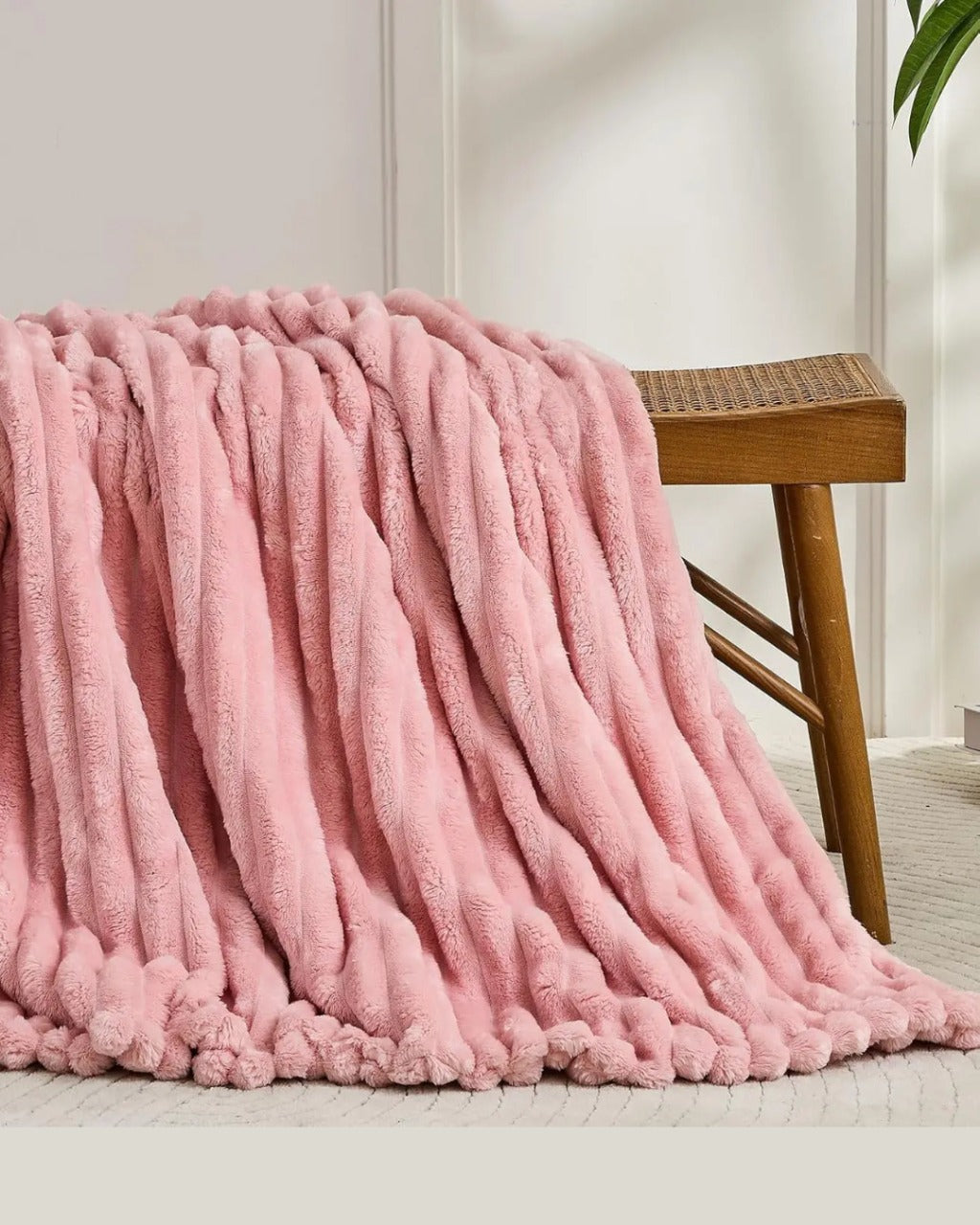 Cobertor de Lã Macio para Sofá ou Cama Leve Aconchegante e Ideal para Todas as Estações