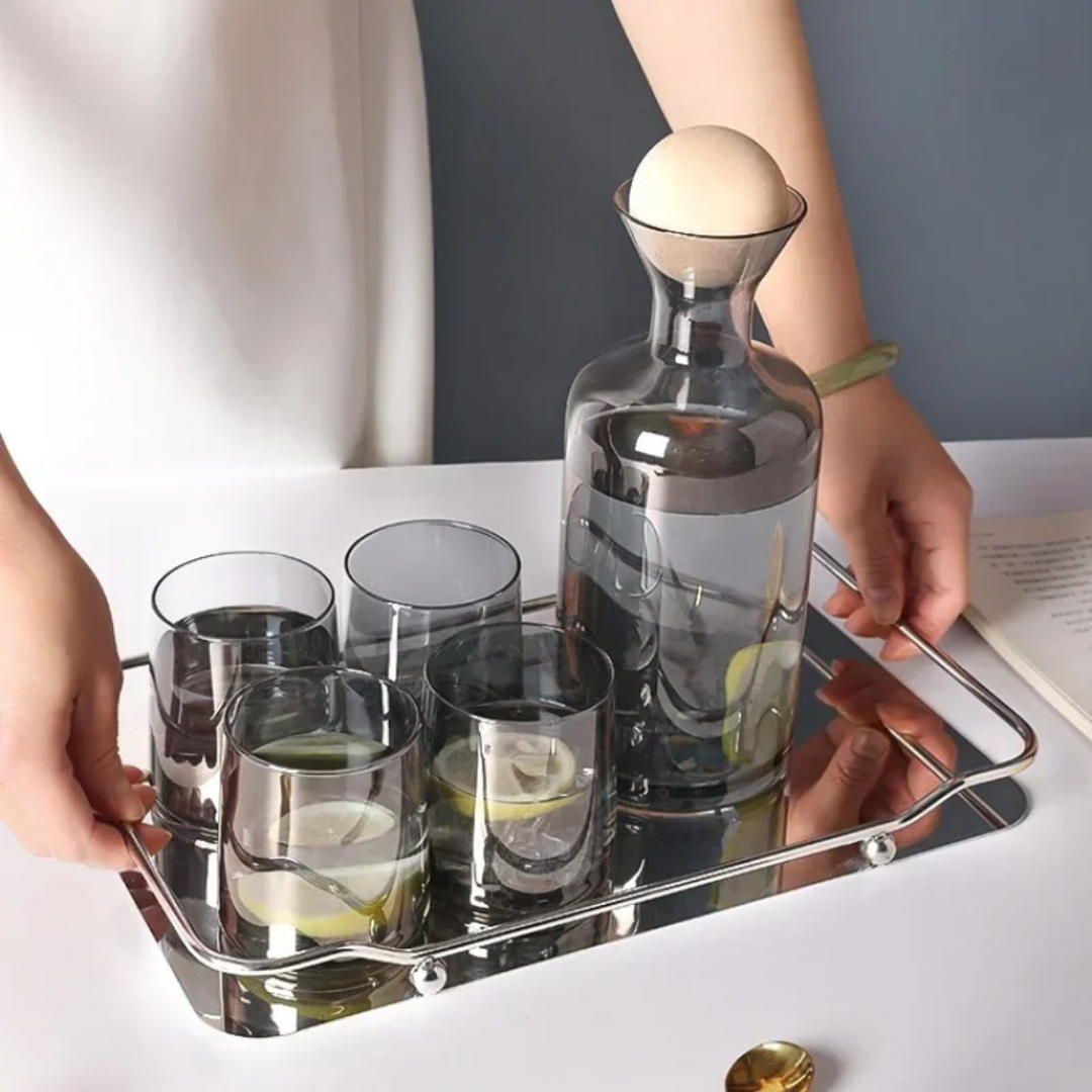 Conjunto Luxo com 1 Jarra e 4 Copos de Vidro