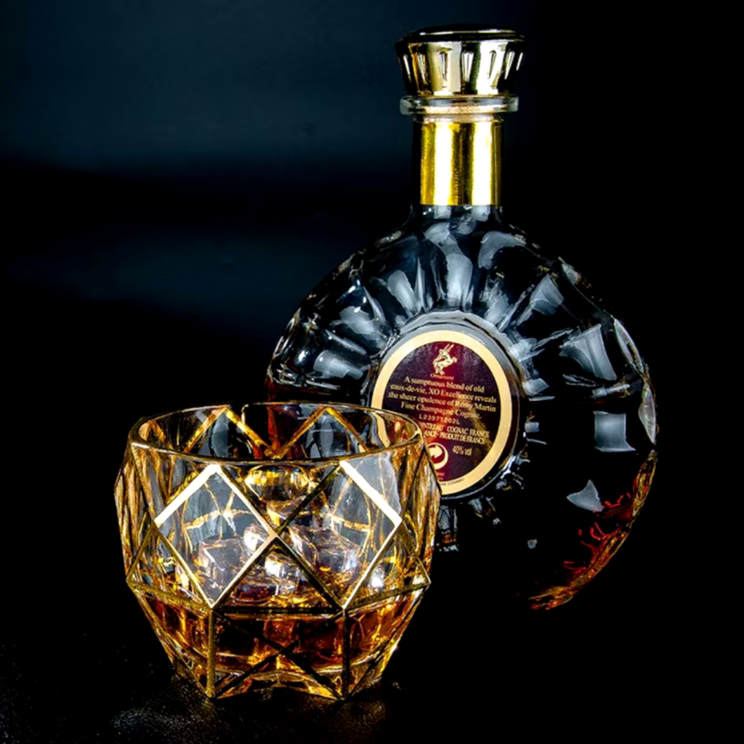 Copos de Uísque Gold Line em Cristal com Detalhes Dourados