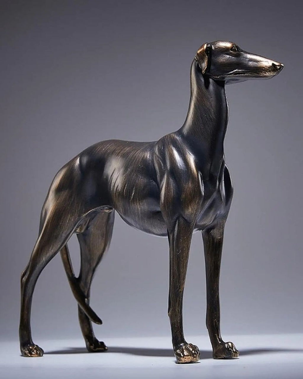 Estátua de Cachorro Galgo em Resina Decoração Elegante para Sala ou Escritório