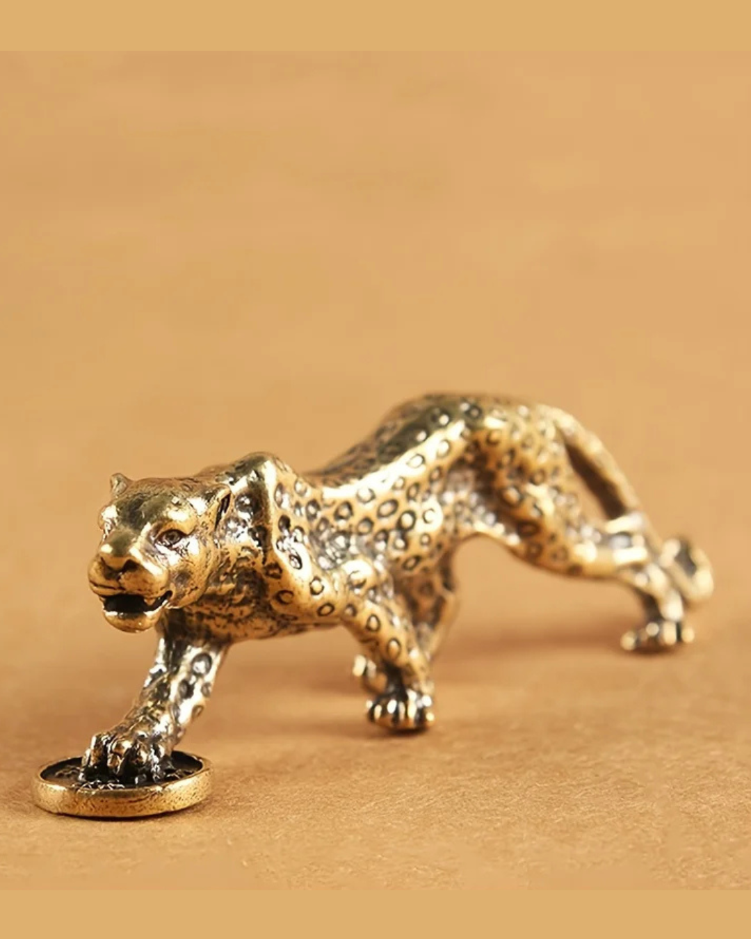 Estatueta de Leopardo em Bronze Vintage Decoração Retrô para Casa e Escritório