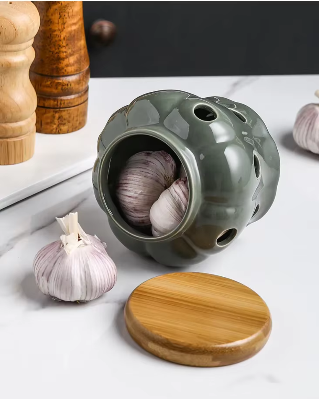 Jarra de Armazenamento de Alho em Cerâmica Oca com Tampa em Forma de Abóbora