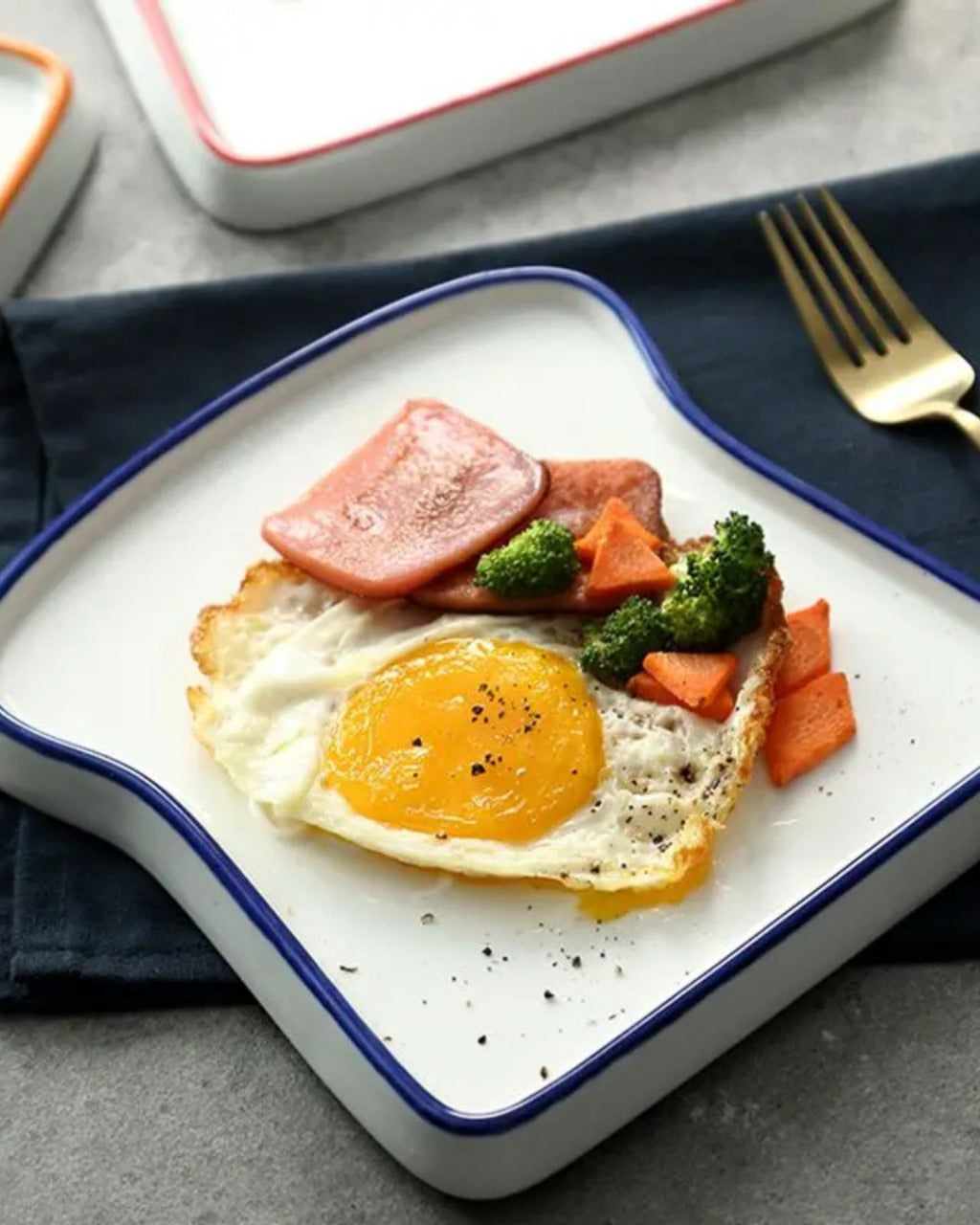 Prato de Cerâmica em Formato de Pão Ideal para Café da Manhã e Sobremesas