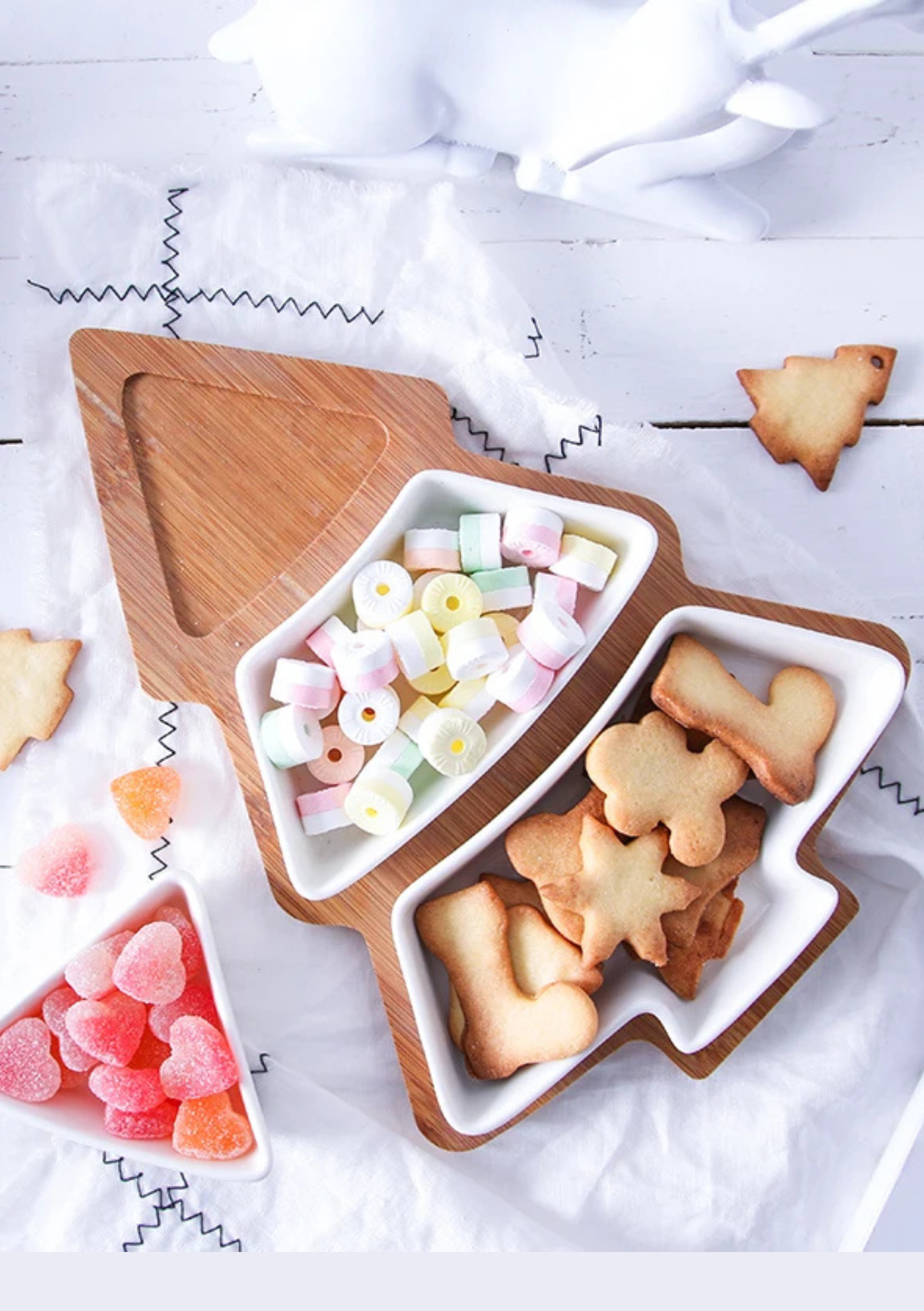 Prato de Sobremesa em Cerâmica Formato Árvore de Natal