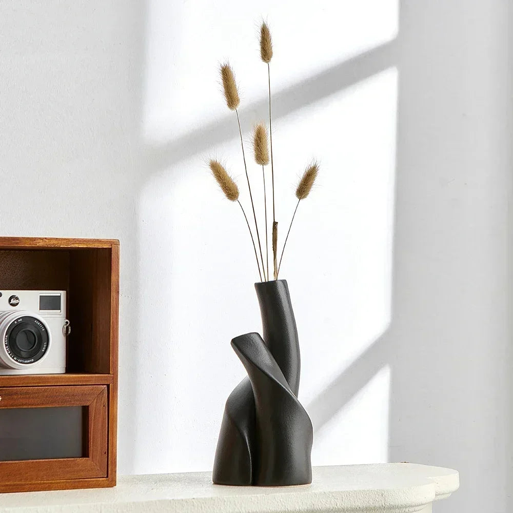 Vaso Escultura Harmonia Minimalista: A Elegância da Simplicidade