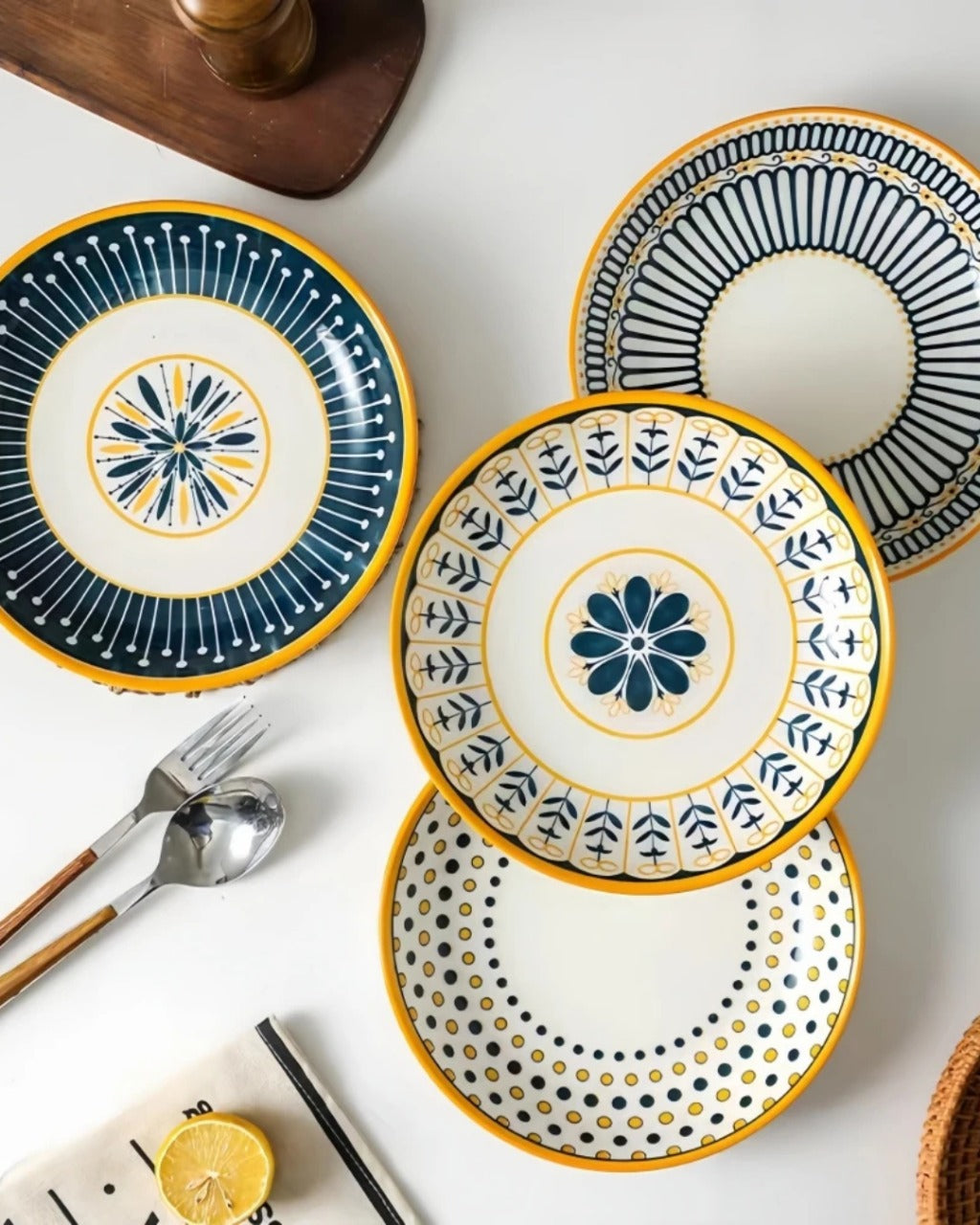 4 Pratos de Cerâmica em Relevo Design Japonês para Mesa Posta