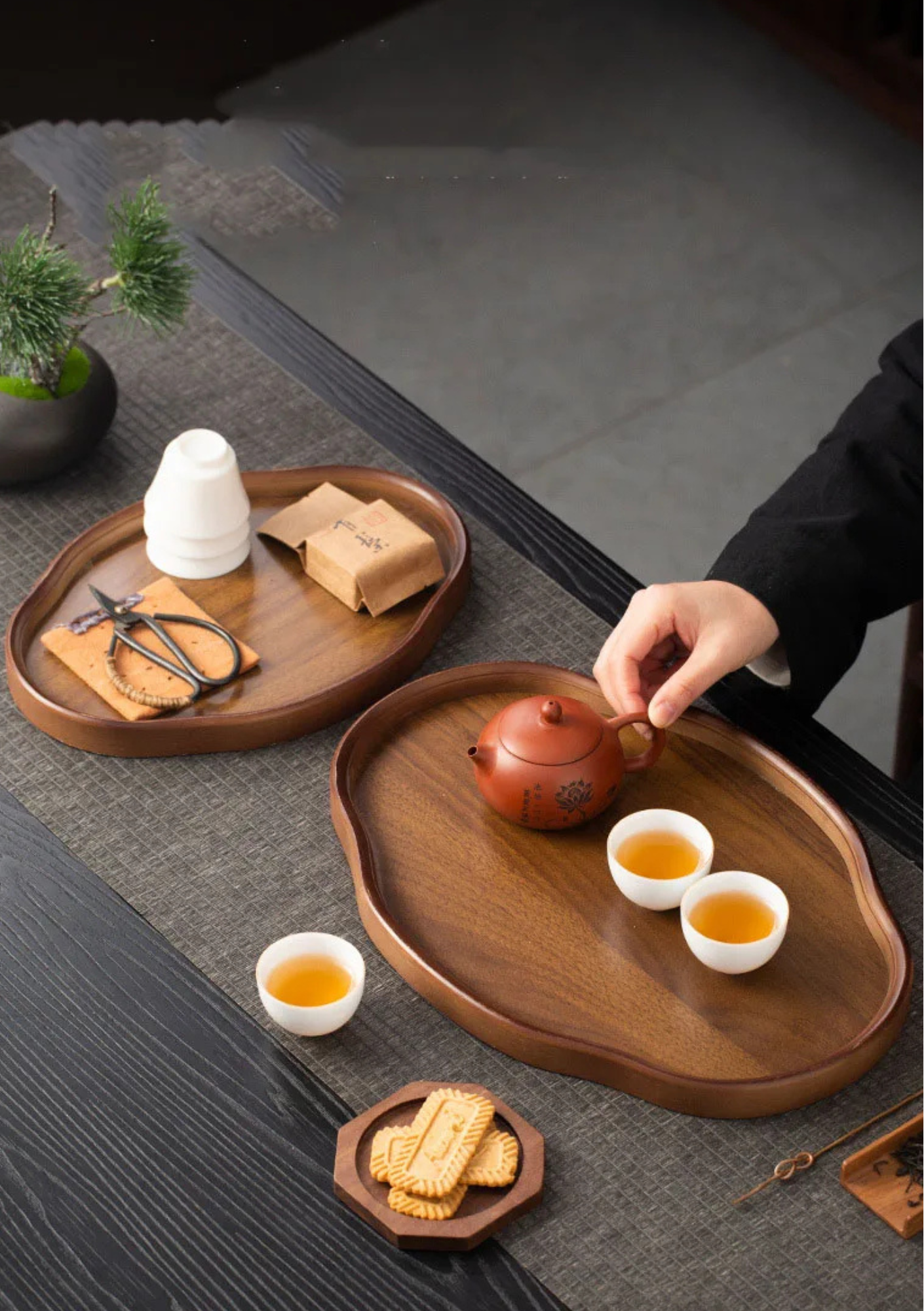 Bandeja de Madeira Decorativa para Servir e Decorar