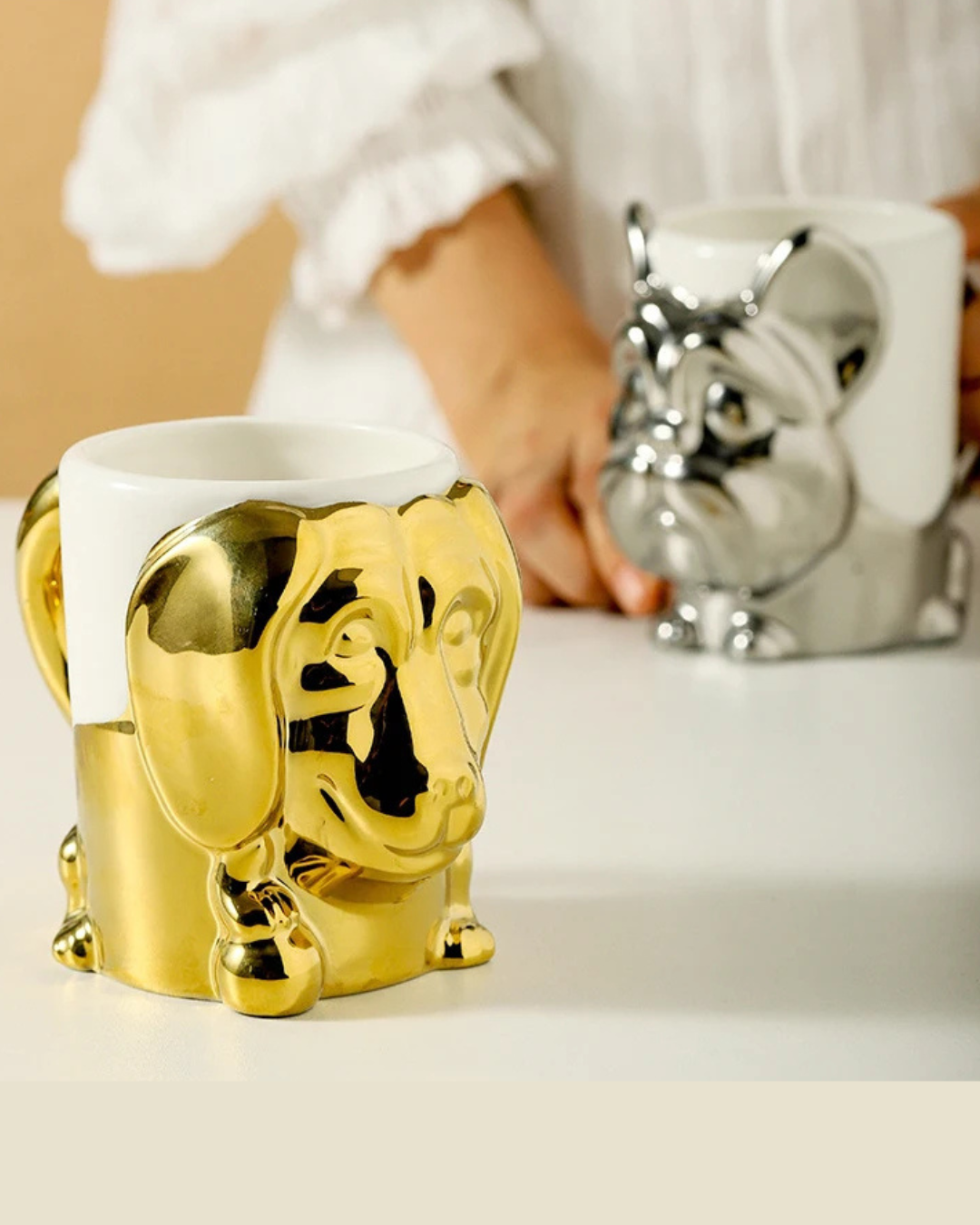 Caneca Criativa Dog 3D em Cerâmica Caneca de Café e Chá com Detalhes Dourados ou Prateados