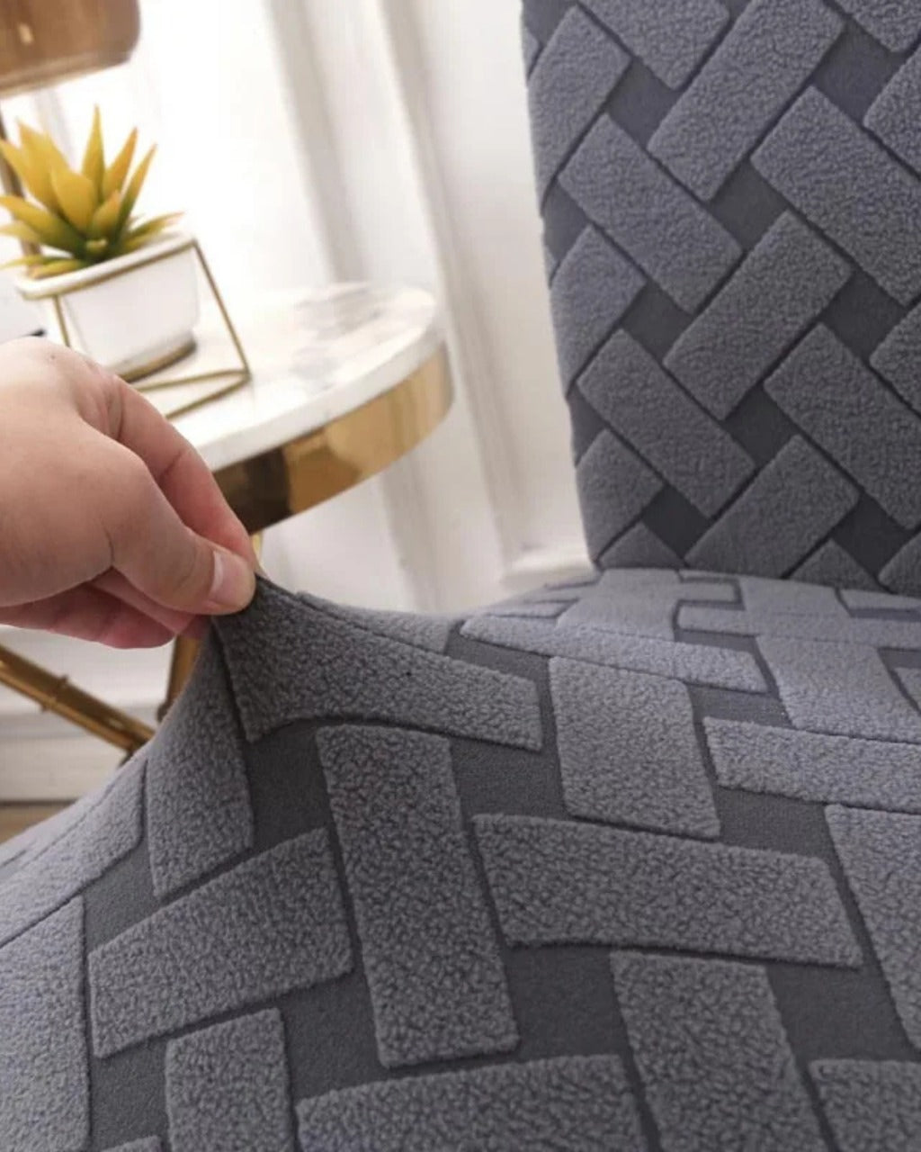 Capa de Cadeira em Jacquard com Elastano Ajustável e Lavável