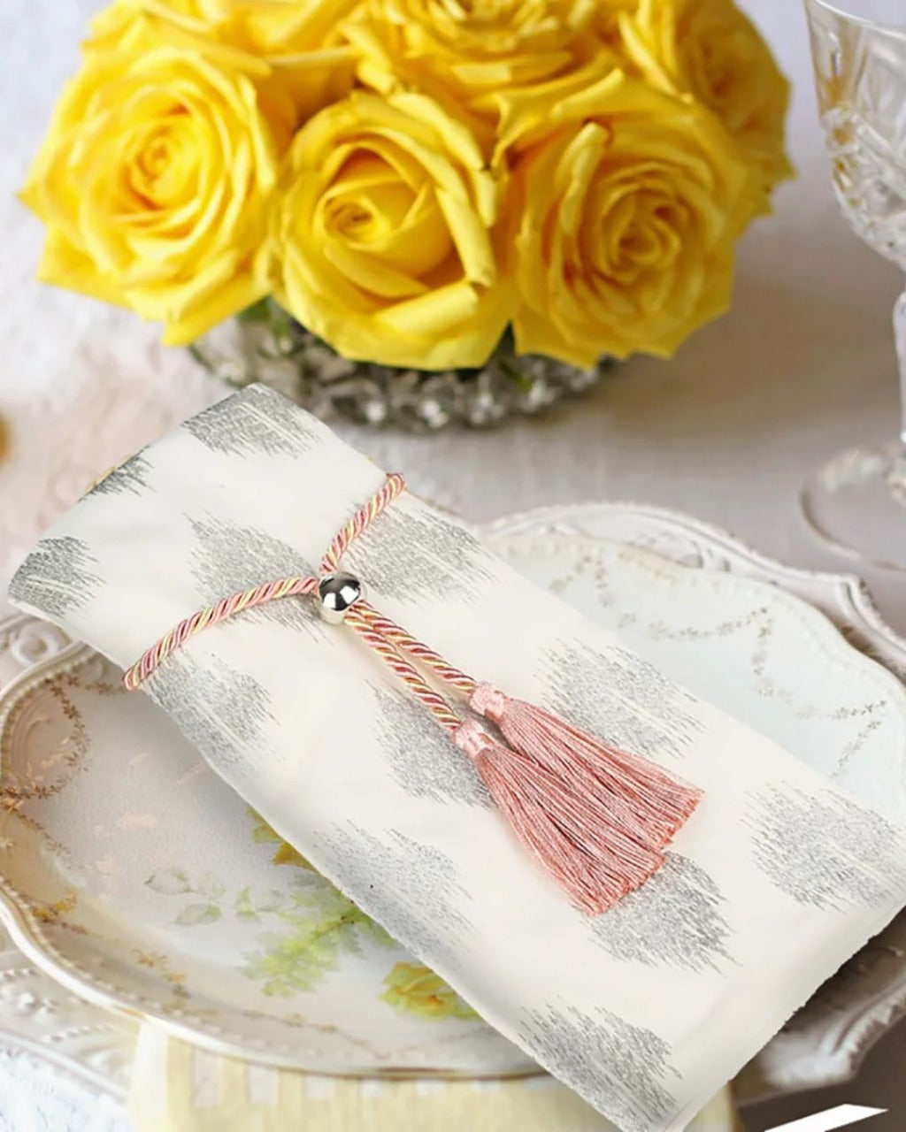 Conjunto de Anéis com 4 peças para Guardanapo com Borla