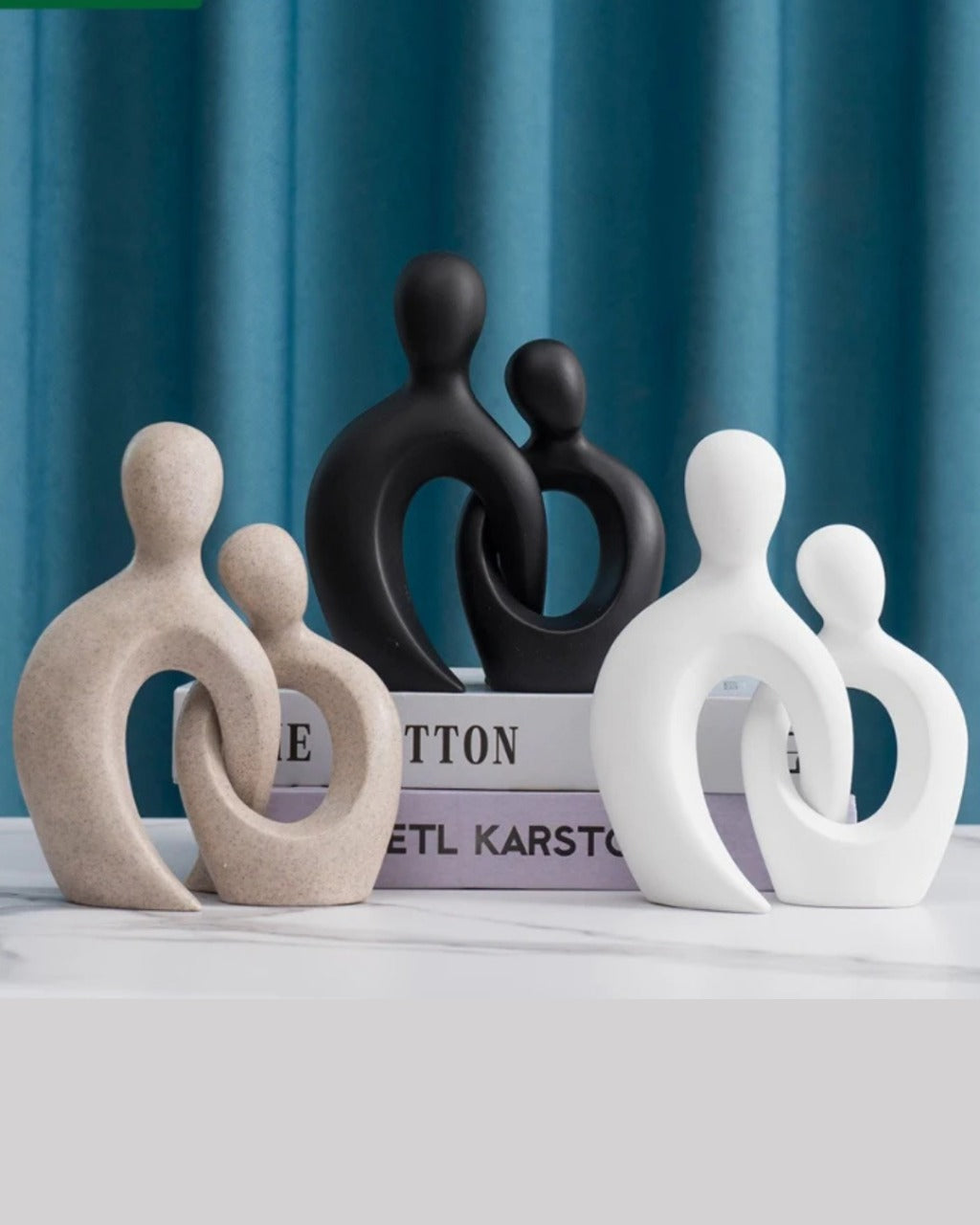 Escultura Decorativa de Casal para Sala Quarto ou Escritório