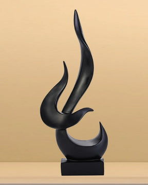 Escultura Decorativa de Chama Abstrata em Resina