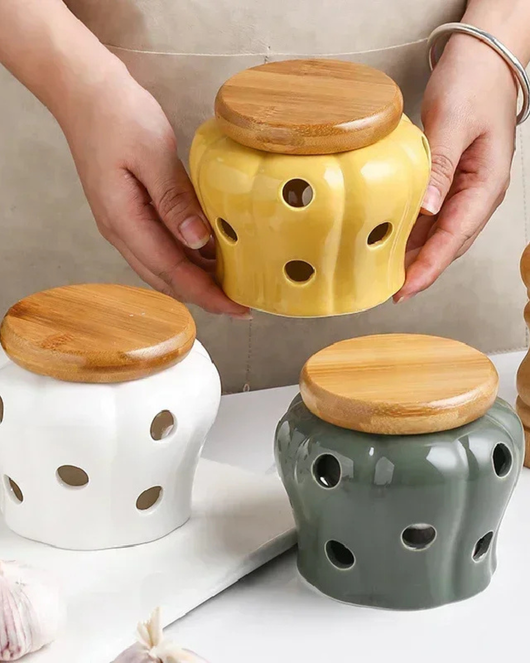 Jarra de Armazenamento de Alho em Cerâmica Oca com Tampa em Forma de Abóbora