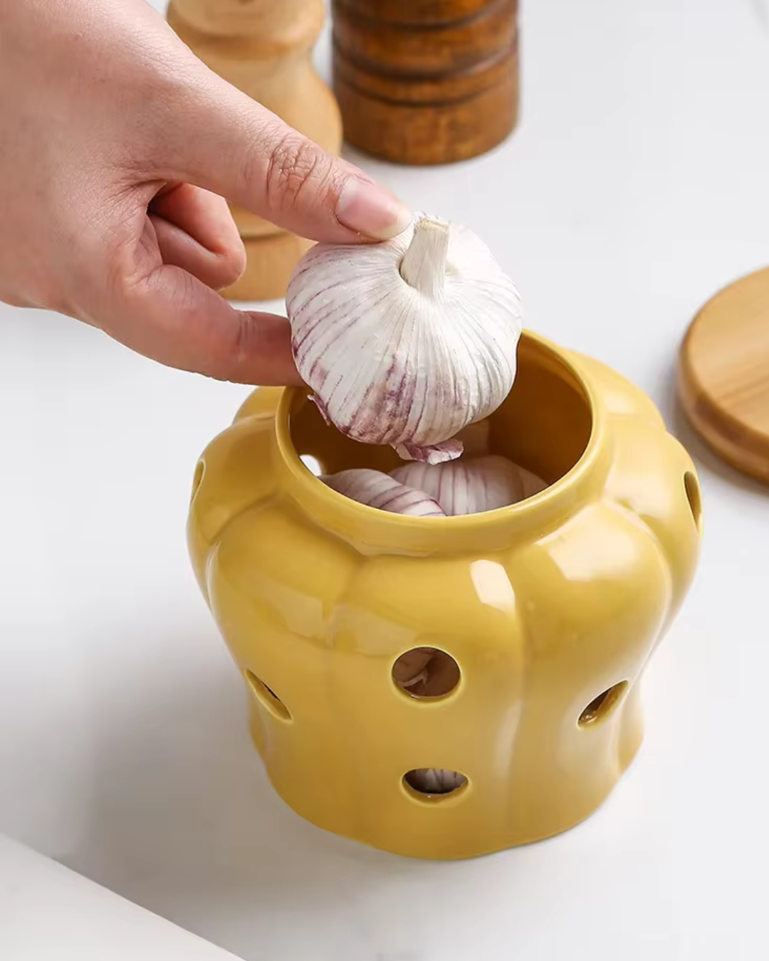 Jarra de Armazenamento de Alho em Cerâmica Oca com Tampa em Forma de Abóbora