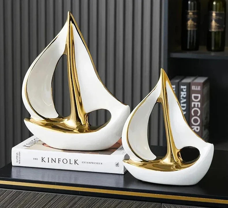 Escultura decorativa de Cerâmica Premuim - Coleção Veleiro Sereno