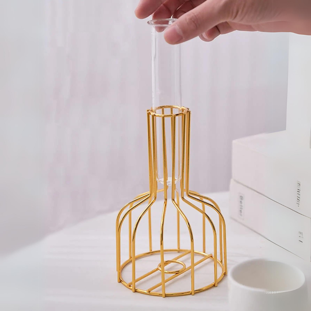 Vaso Decorativo em Ferro Forjado com Recipiente Hidropônico Moderno e Minimalista